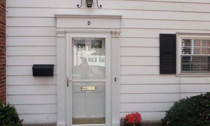 Westerville Condominio | Westerville Charmer y una buena relación también!