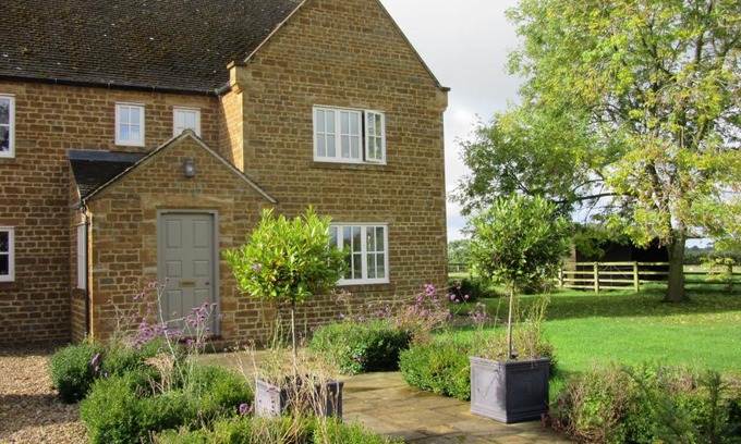 Moreton Pinkney Cama Y Desayuno | Weston Hill Farm