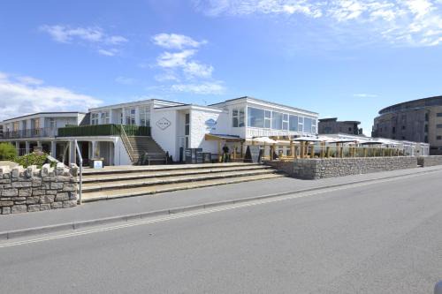 West Bay Apartamento | Westpoint Dog Friendly Apartments