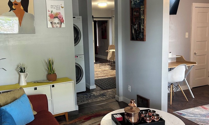 Hanover Place Casa | Westport VIDA House.