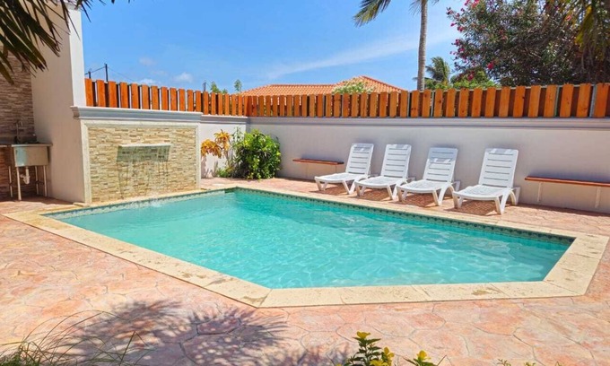 Opal Casa | Westpunt Holiday Home