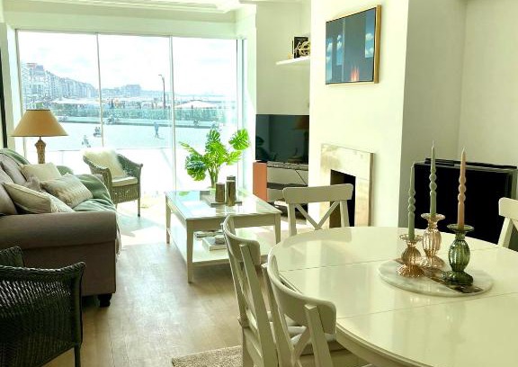 Knokke Apartamento | Westside Appartement met zicht op zee en het Rubensplein. Top Ligging!