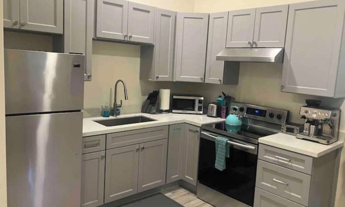 Ukiah Apartamento | Westside Modern Studio