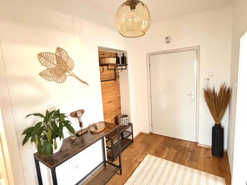 Klagenfurt am Woerthersee Apartamento | WestSideStory - Apartment zwischen Wörthersee & City