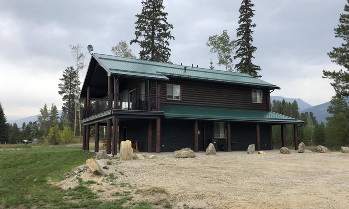 Valemount Casa | The Westview Cabin - Tres Habitaciones Casa, Capacidad 10