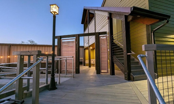 Berry Hill Apartamento | WestWood Shed in Nashville by Geodis Vanderbilt Belmont, 1 Accessible