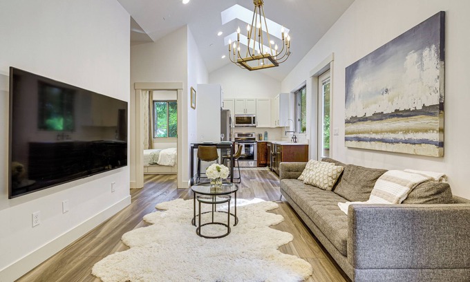 Redmond Casa | WFH-Friendly Gem w/ Creek: 4 Mi to Sammamish Trail
