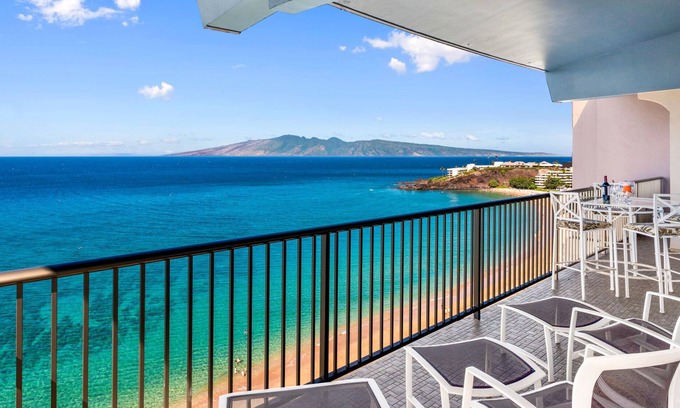 Kaanapali Condominio | Whaler 1201 - La joya de la corona - ¡Penthouse real frente al mar en el piso 12 remodelado lujosamente!