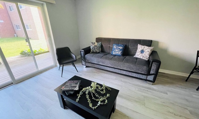 Elkins Park Apartamento | This apartment is a 2 bedroom(s), 2 bathrooms, located in Elkins Park, PA.