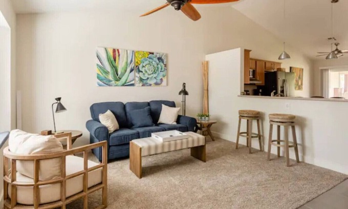 Paradise Valley Village Casa | Wheelchair & Pet-Friendly/Huge Yard- Gemini North