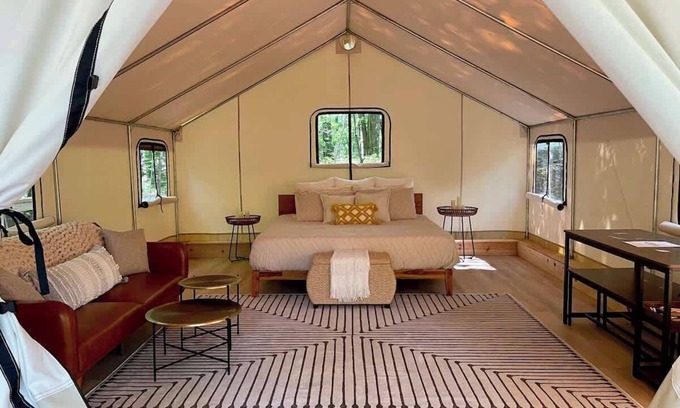 Zoe Alquiler De RV | Whippoorwill's Nest-Lux Camping Tent in The Gorge