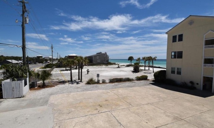 Coffeyville Casa | Whispering Sands #2b