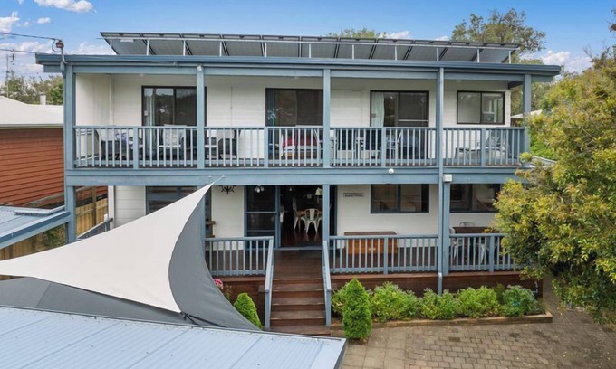 Inverloch Casa | Whispering Seas - Your Ultimate Beachfront Escape