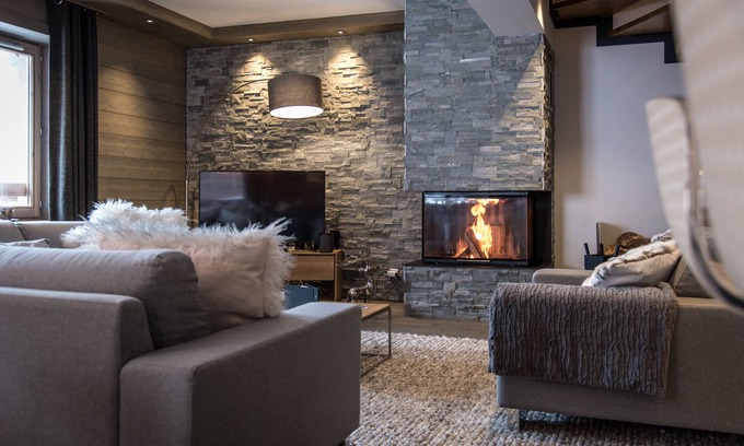 Courchevel Casa | Whistler Lodge by Alpine Resorts