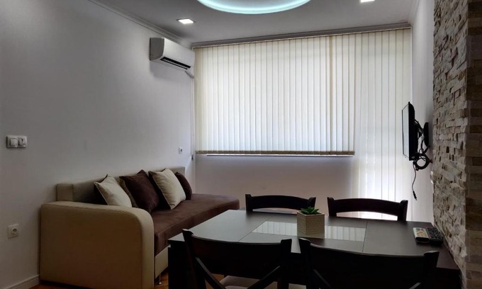 Kazanlak Apartamento | White Apartment