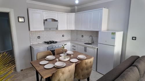 Adnan Menderes Apartamento | White Bay Resort