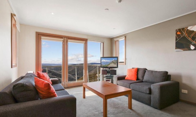 Hotham Heights Apartamento | White Crystal 215