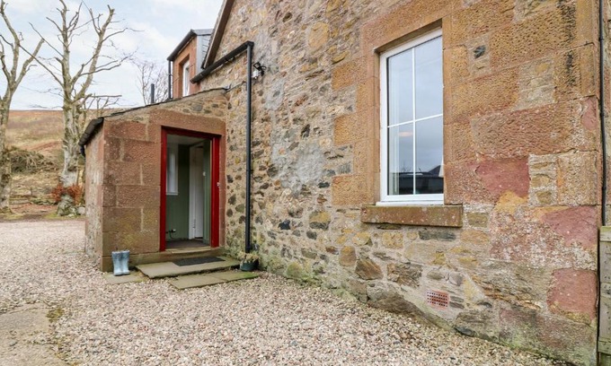 Kirriemuir Casa | White Hillocks Farm House