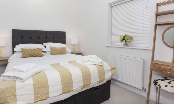 Huntington Apartamento | White House Luxury Apartments- Apartamento B