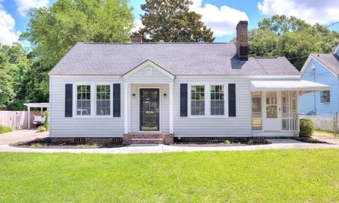 Sumter Casa | White House on Winn