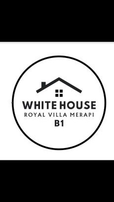 Candi Binangun Complejo | White House Royal Villa B1