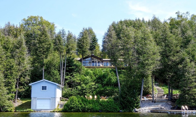 Douro-Dummer Cabaña | White Lake Cottage - cabaña frente al mar Kawarthas con frente grande, privado