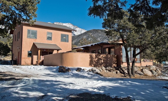 Baca Grande Casa | White Lotus House