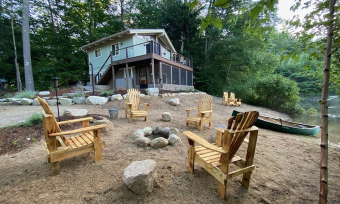 Eidelweiss Village Chalet De Esquí | White Mountains Waterfront Chalet w/ Private Beach