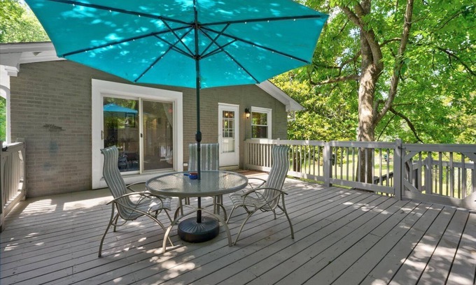 Cross-County Casa | White Oak 4BR @ Patterson Place
