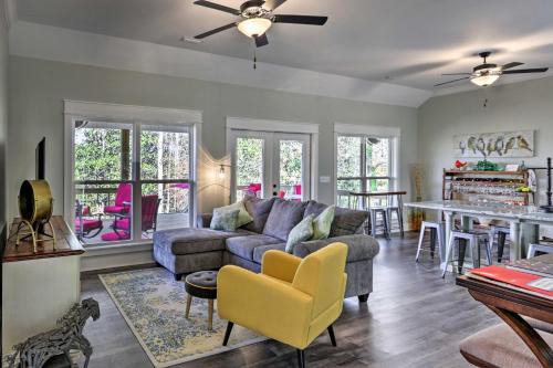 Eufaula Casa | White Oak Creek Home with Views, Deck and Pool Access!
