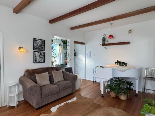 Oamaru Casa | White Oasis