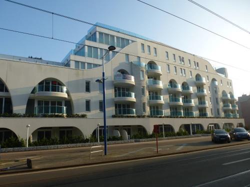Koksijde-Bad Apartamento | White Princess - Lehouck