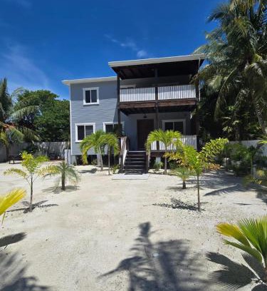 Cayo Corker Casa | White Rock Villa