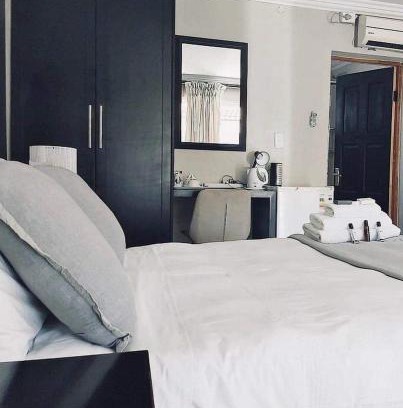 Farrarmere Casa | Whitehouse Lodge Benoni