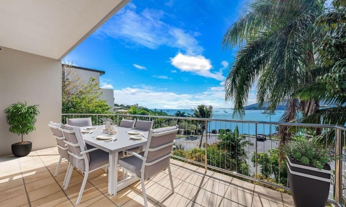 Airlie Beach Apartamento | Whitsunday Beachfront Apartment on Broadwater