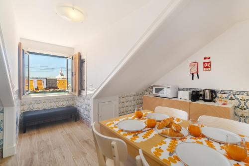 Se Apartamento | WHome | Sé Skyline Apartment