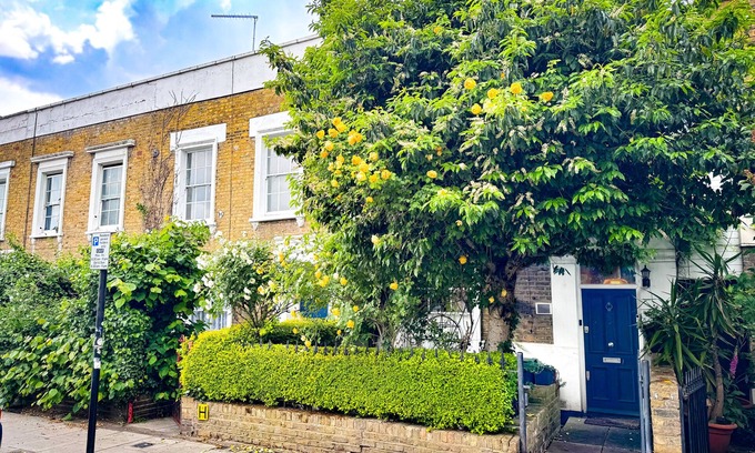 Haverstock Casa | ¿Por qué alquilar un piso? Quédate en una casa victoriana con jardín para ti