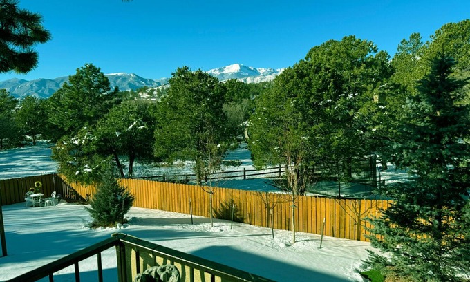 Rockrimmon Casa | Hermoso retiro familiar Vistas impresionantes Capacidad para 12 personas Bañera de hidromasaje Gimnasio con gimnasio