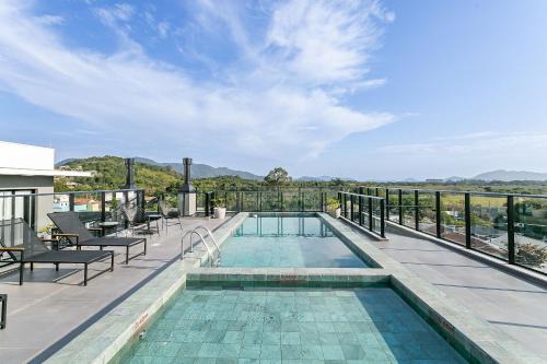 Cachoeira do Bom Jesus Apartamento | WI-FI 1000MB | Piscina no Rooftop #CHA07