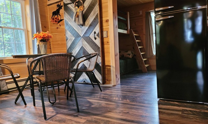 Abbot Cabina | Wicked Cute Cabin along the Piscataquis River