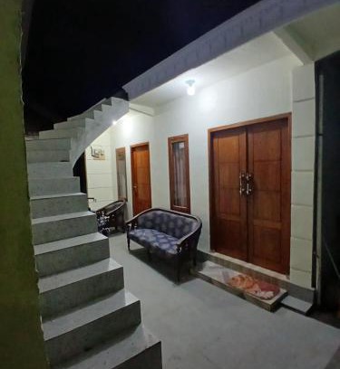 Ngadisari Casa | Widodaren Homestay twin bed