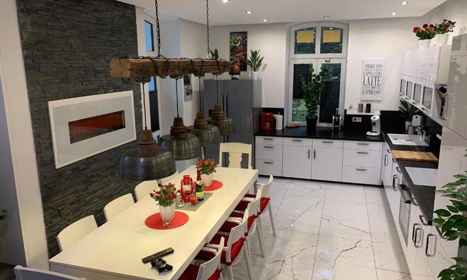 Bad Elster Apartamento | Wieko Ferienwohnungen - Luxus pur im Prinz von Preußen, Erdgeschoss