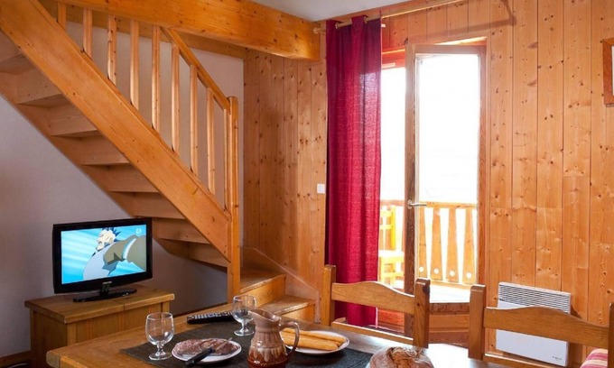 Saint-Sorlin-d'Arves Apartamento | Wifi, fitness, piscina, parking, 53m², Saint Sorlin d'Arves