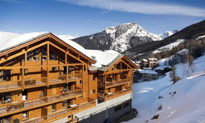 Sainte-Foy-Tarentaise Apartamento | Wifi, ski-in/ski-out & foot of the slopes, fitness, swimming pool, tv, ski locker, 79-83m²