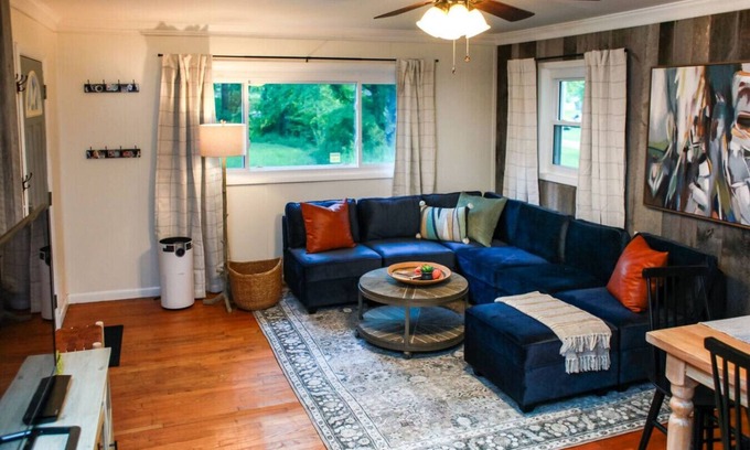 Denniston Apartamento | WiFi & Pets - Alice Rocks - Cave Run Lake & RRG KY