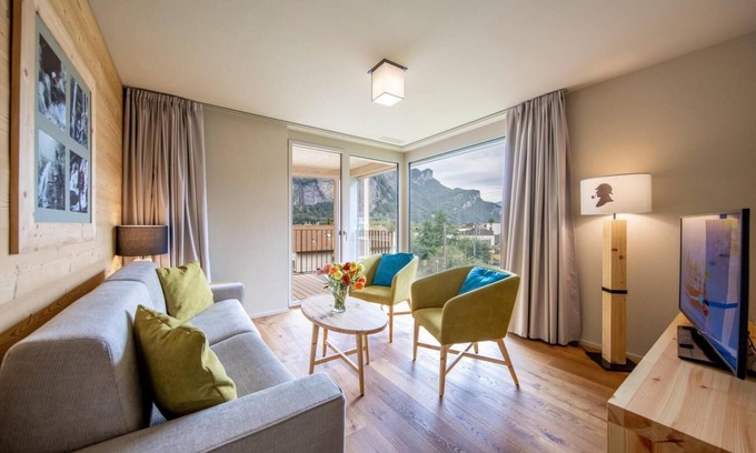 Meiringen Apartamento | Wifi, sauna, terrace, balcony, tv, ski locker, 39-41m², Meiringen-Hasliberg