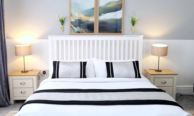 Wigan Apartamento | Wigan Central Comfort | Amazing Family Apartment + Free Parking | 6 Guests