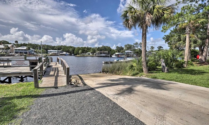 Steinhatchee Casa | Wigeon Cabin 4 Florida Cottage Near River!