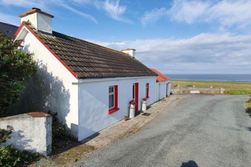 Rathlee Casa | Wild Atlantic Seaside Cottage