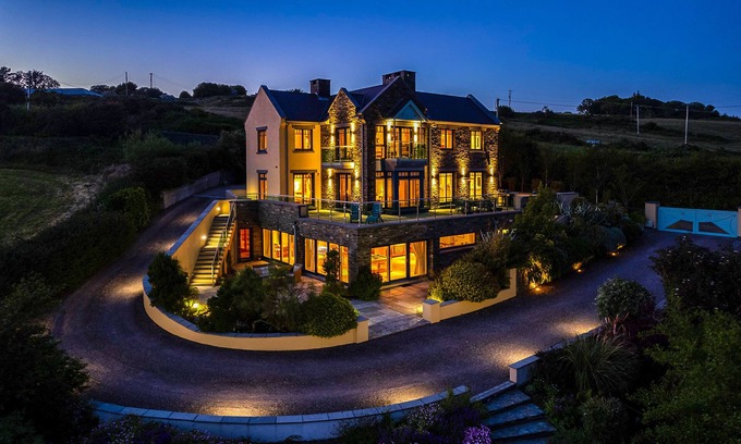 Rushanes Casa | Vista al mar, Glandore, 5000 pies cuadrados en el Wild Atlantic Way